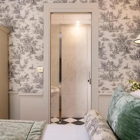 Hotel Du Champ De Mars Parigi