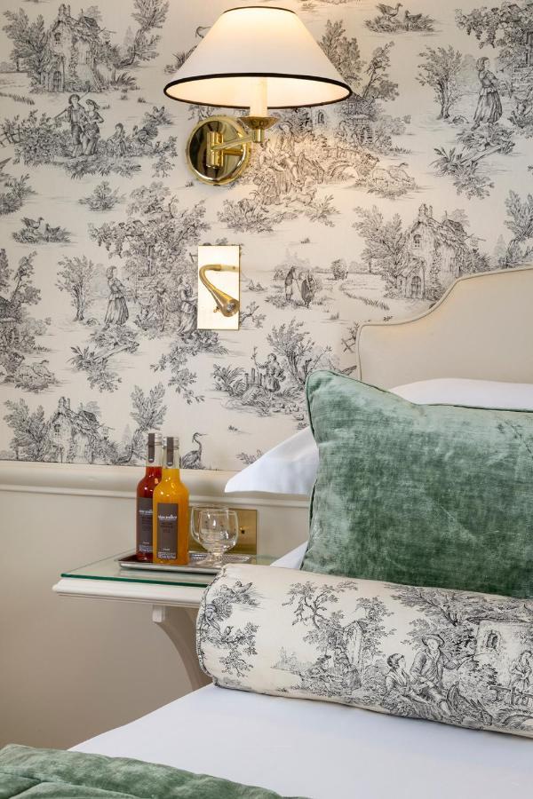 Du Champ De Mars Hotel Parigi